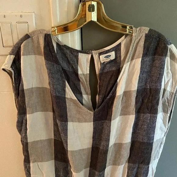 Old navy checkered plaid drawstring romper - Picture 4 of 6